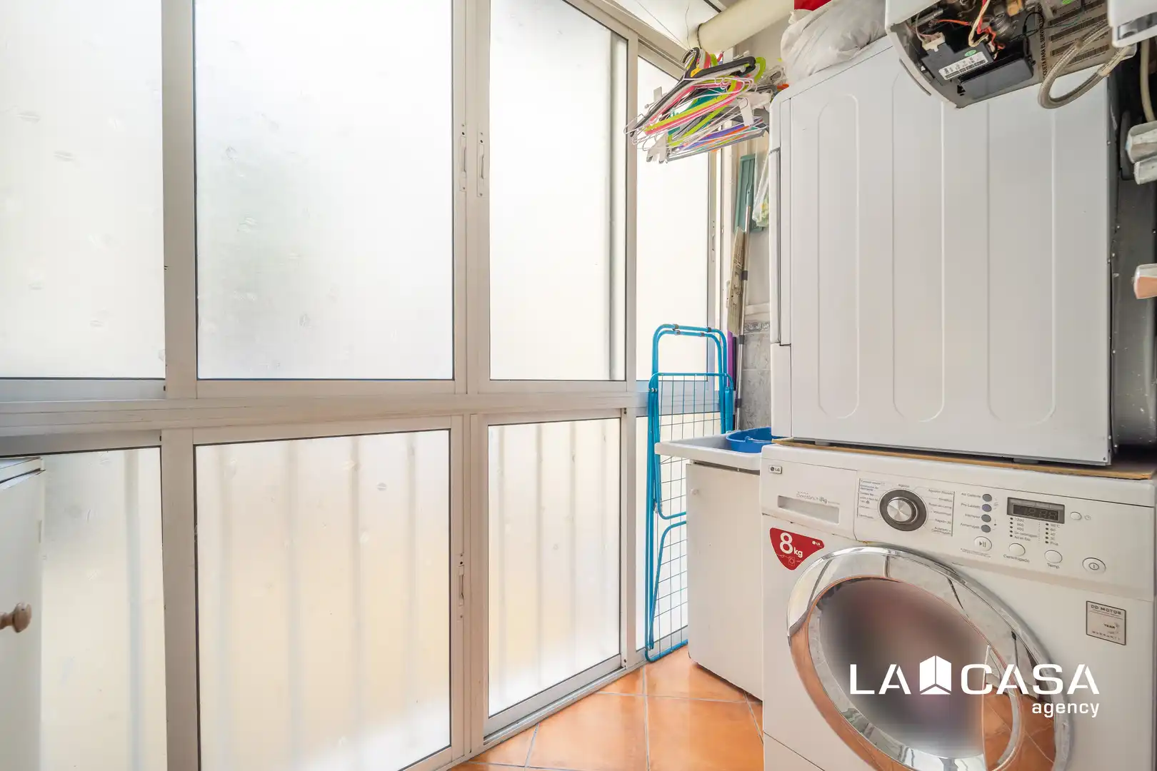 Terraza de Piso en venta en Dos Hermanas con Aire acondicionado, Trastero y Piscina
