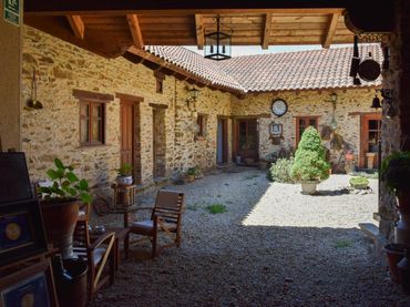 Others for sale in Santa María de Ordás