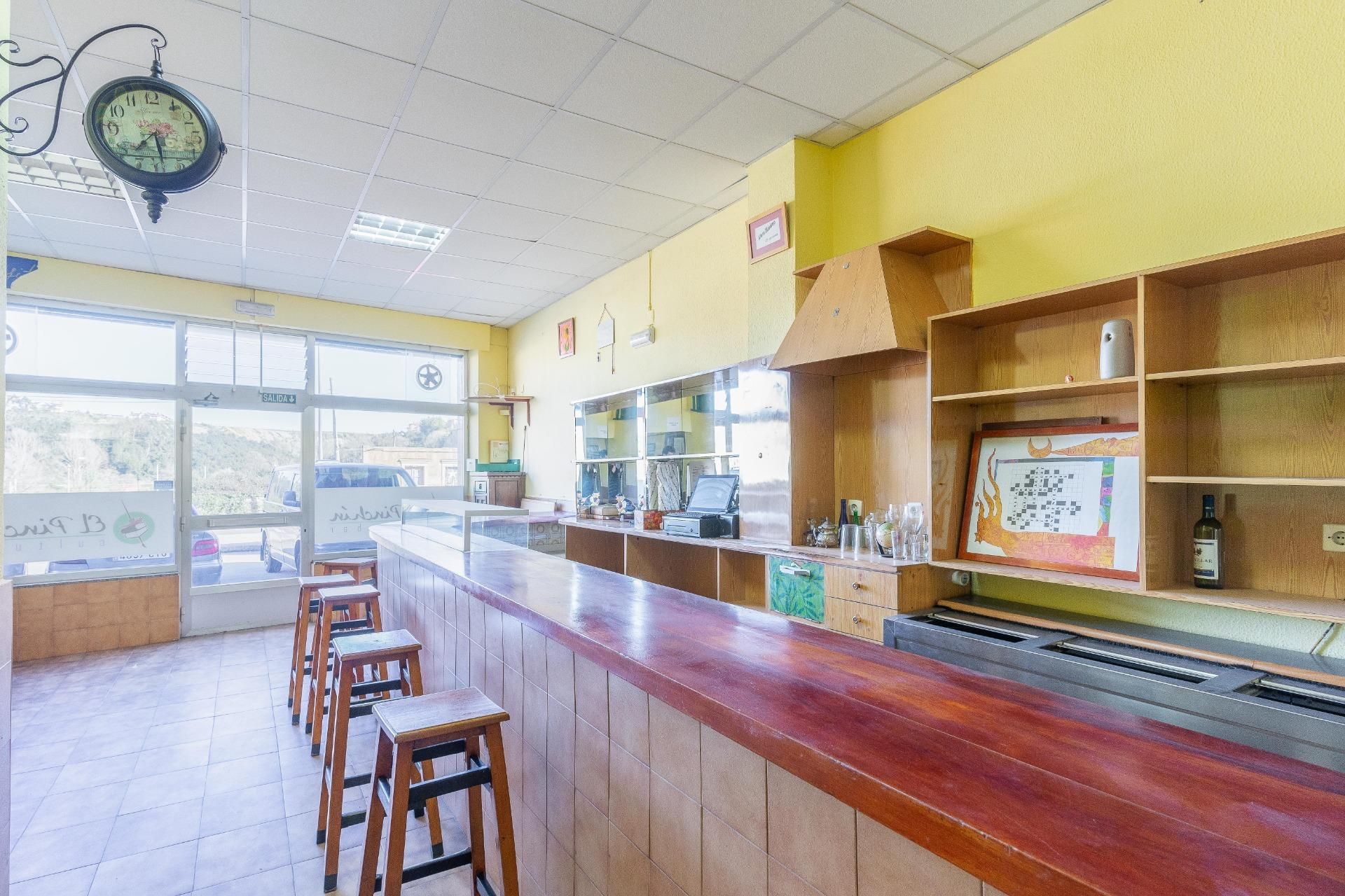 Local en venta en Avilés con Amueblado