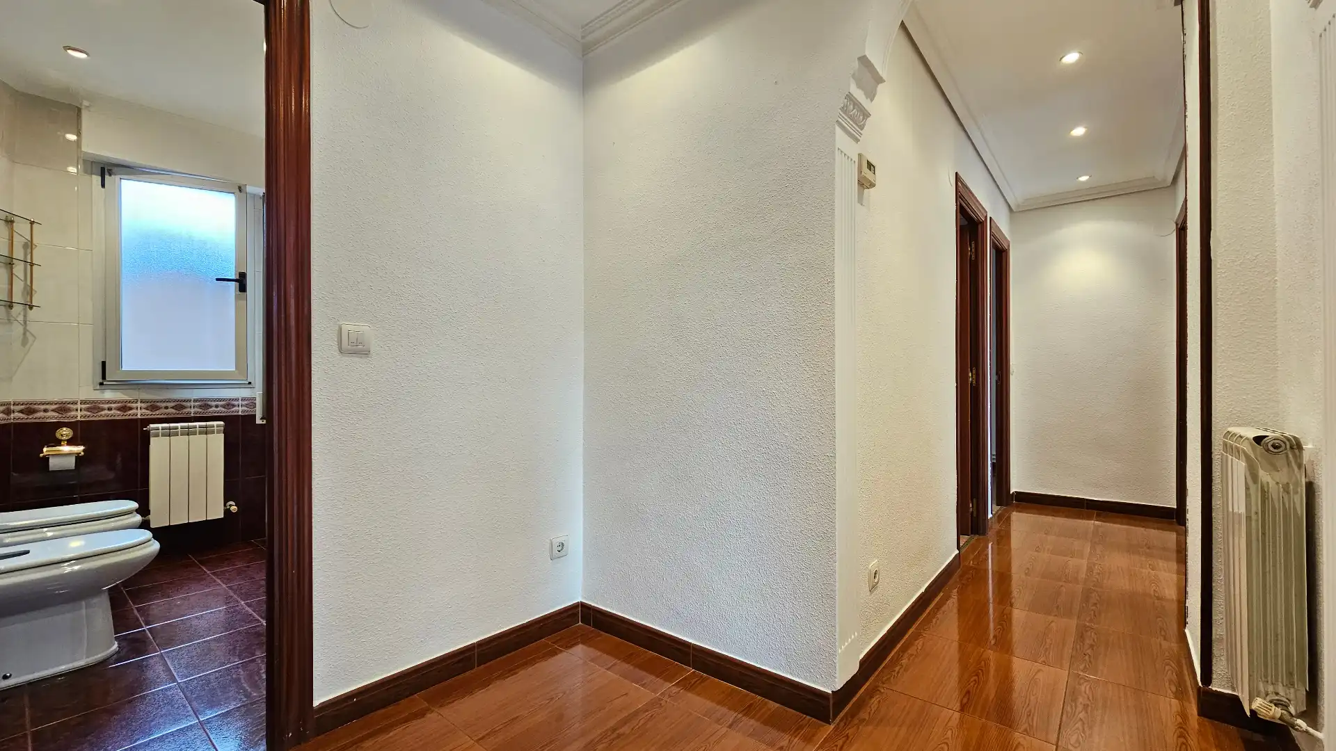 Piso en venta en Vitoria - Gasteiz con Calefacción, Parquet y Trastero