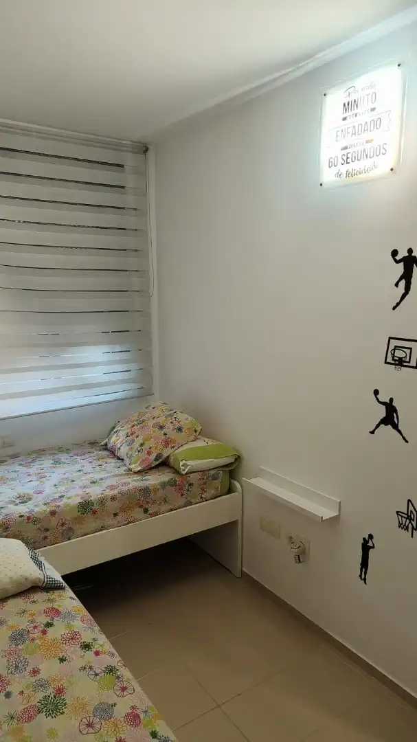 Schlafzimmer von Erdgeschoss zum Verkauf in Mont-roig del Camp mit Klimaanlage, Heizung und Terrasse