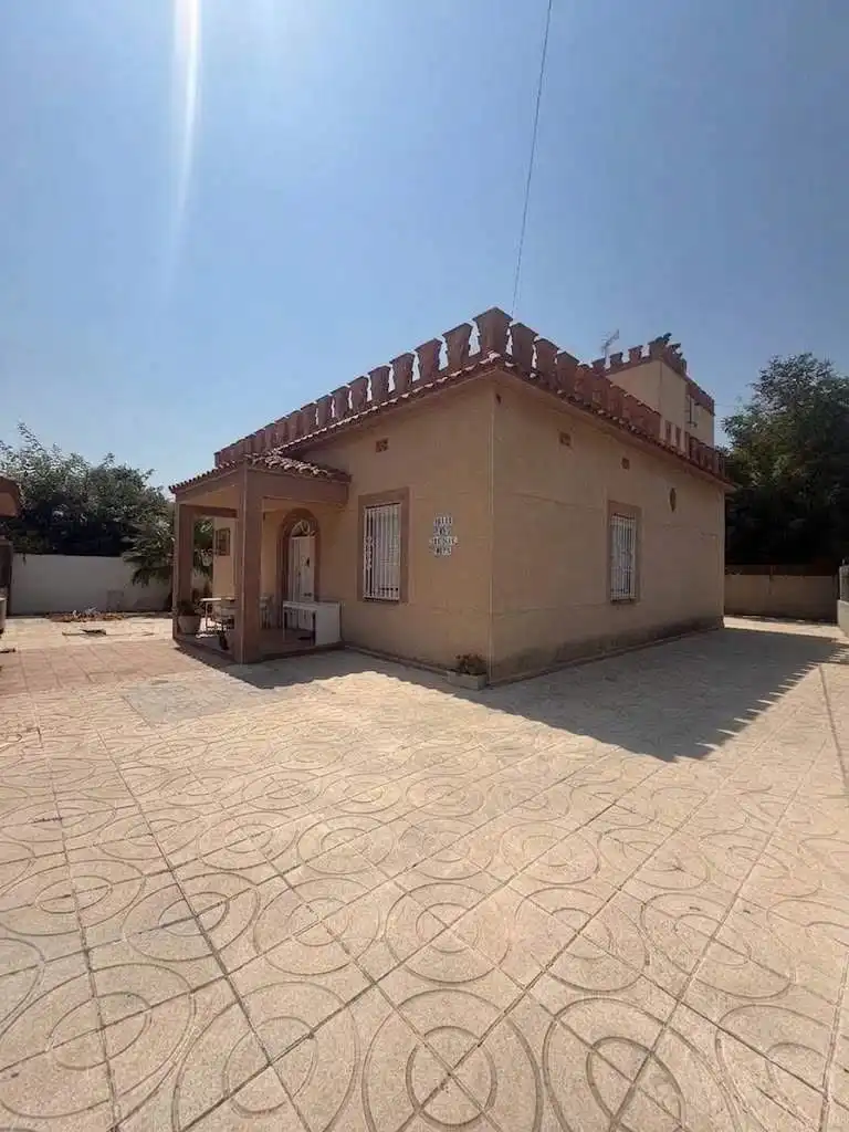House with garden for sale in Lluminetes, imagen 2