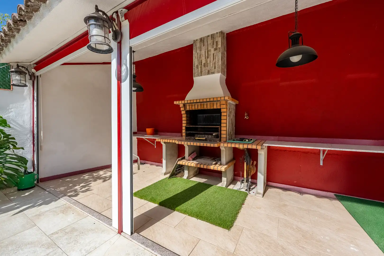 Terraza de Casa o chalet en venta en Badalona con Aire acondicionado, Calefacción y Jardín privado
