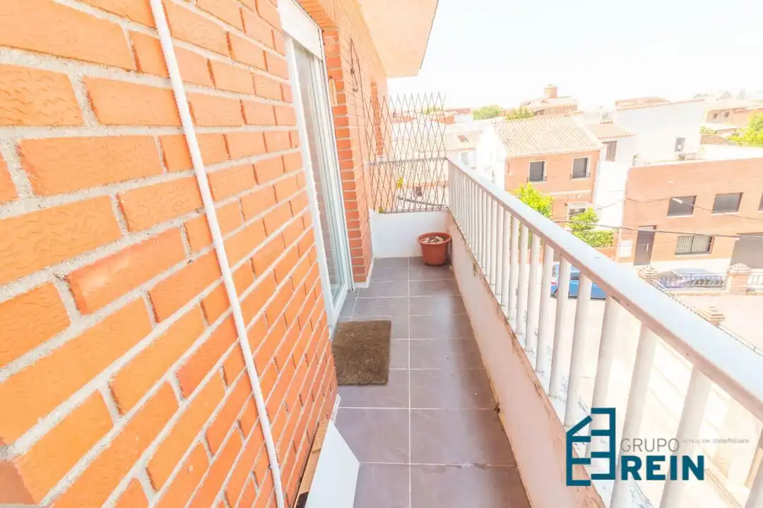 Balcony of Flat for sale in Recas  with Air Conditioner, Heating and Terrace