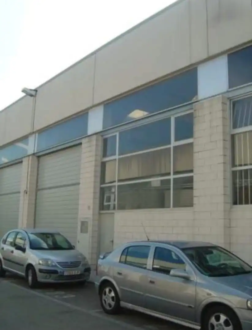 Industriegebäude zum Verkauf in Avenida de Benieto 1, imagen 5