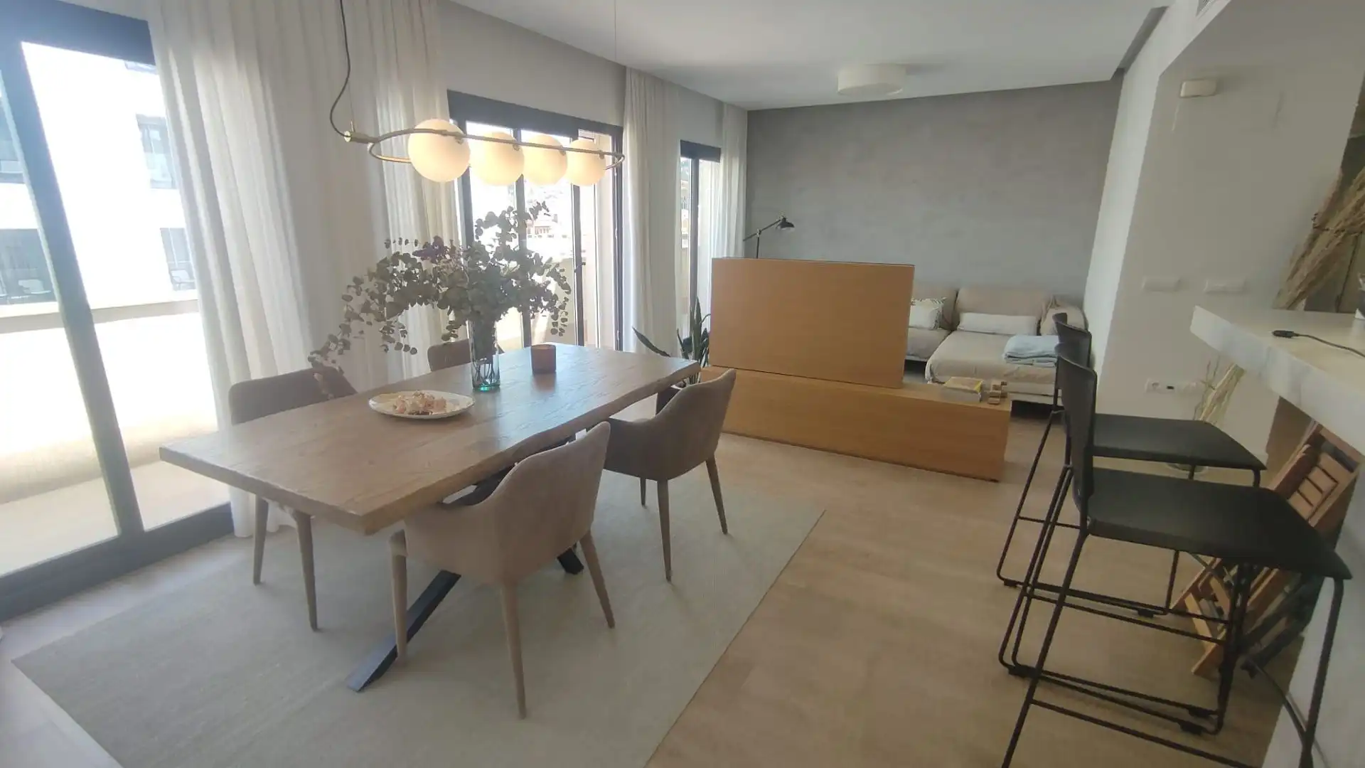 Flat with lift for sale in Prim