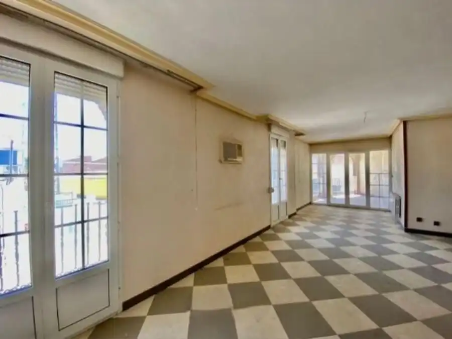 Piso en venta en Begíjar con Terraza