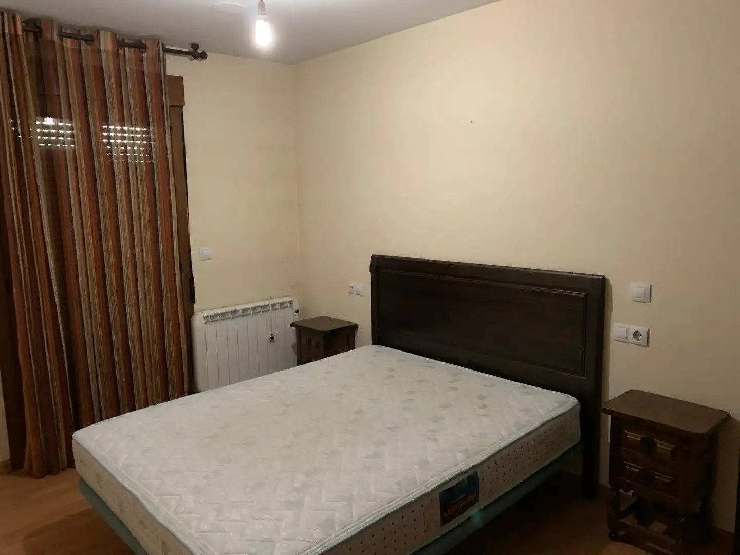 Schlafzimmer von Wohnung zum Verkauf in Atienza mit Heizung und Möbliert