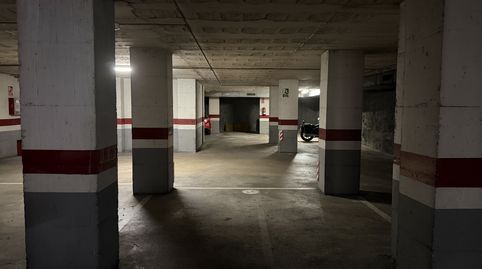 PLAZA DE APARCAMIENTO PARA COCHE PEQUEÑO, ENTRE LINEAS., imatge 3