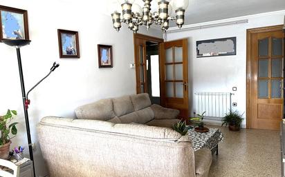 Living room of Flat for sale in Sabadell  with Air Conditioner and Balcony