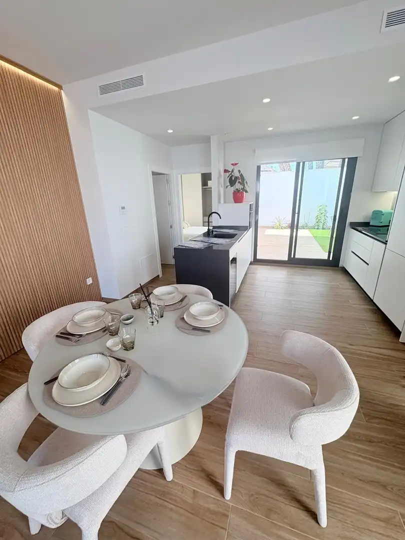Villa mit Terrasse zum Verkauf in San Pedro del Pinatar, imagen 2