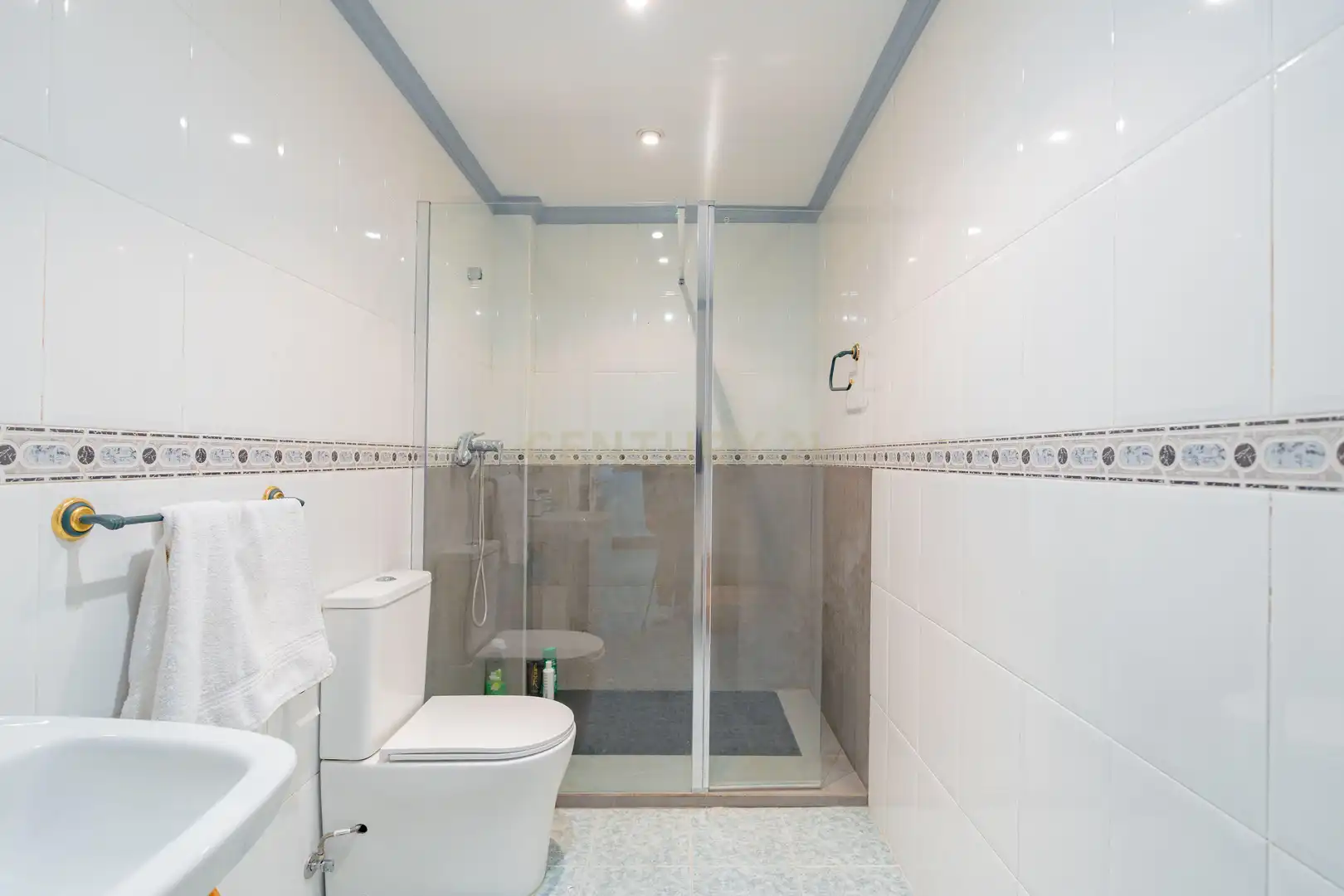 Baño de Casa o chalet en venta en Albal con Aire acondicionado, Jardín privado y Trastero