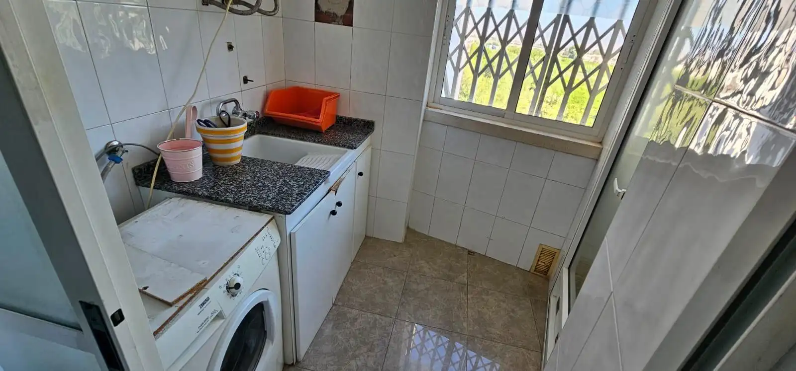 Cuina de Casa o xalet en venda en Murcia amb Moblat i Balcó