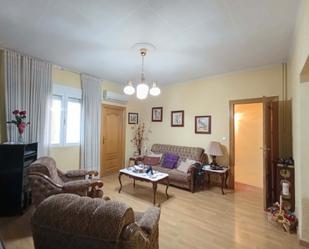 Living room of Flat for sale in Ciudad Real Capital  with Air Conditioner, Terrace and Furnished