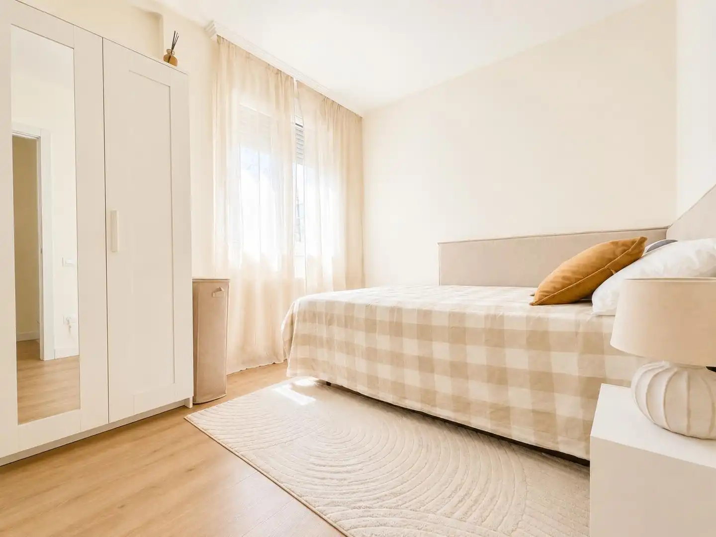 Habitación de Casa adosada en venta en Cunit con Aire acondicionado, Calefacción y Jardín privado
