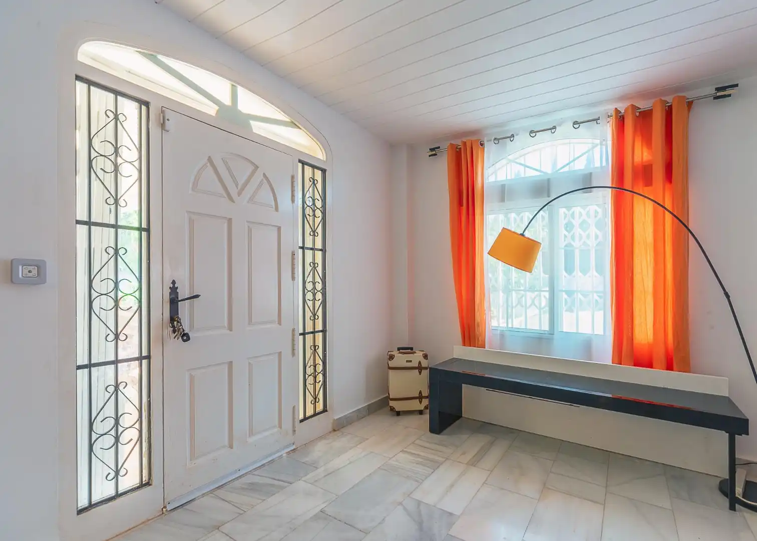 Houses for sale in Alicante / Alacant  with Heating, Private garden and Storage room