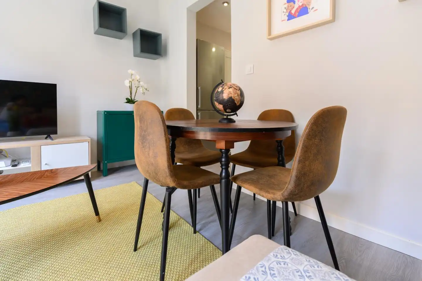 Comedor de Piso de alquiler en Madrid con Aire acondicionado, Calefacción y Amueblado