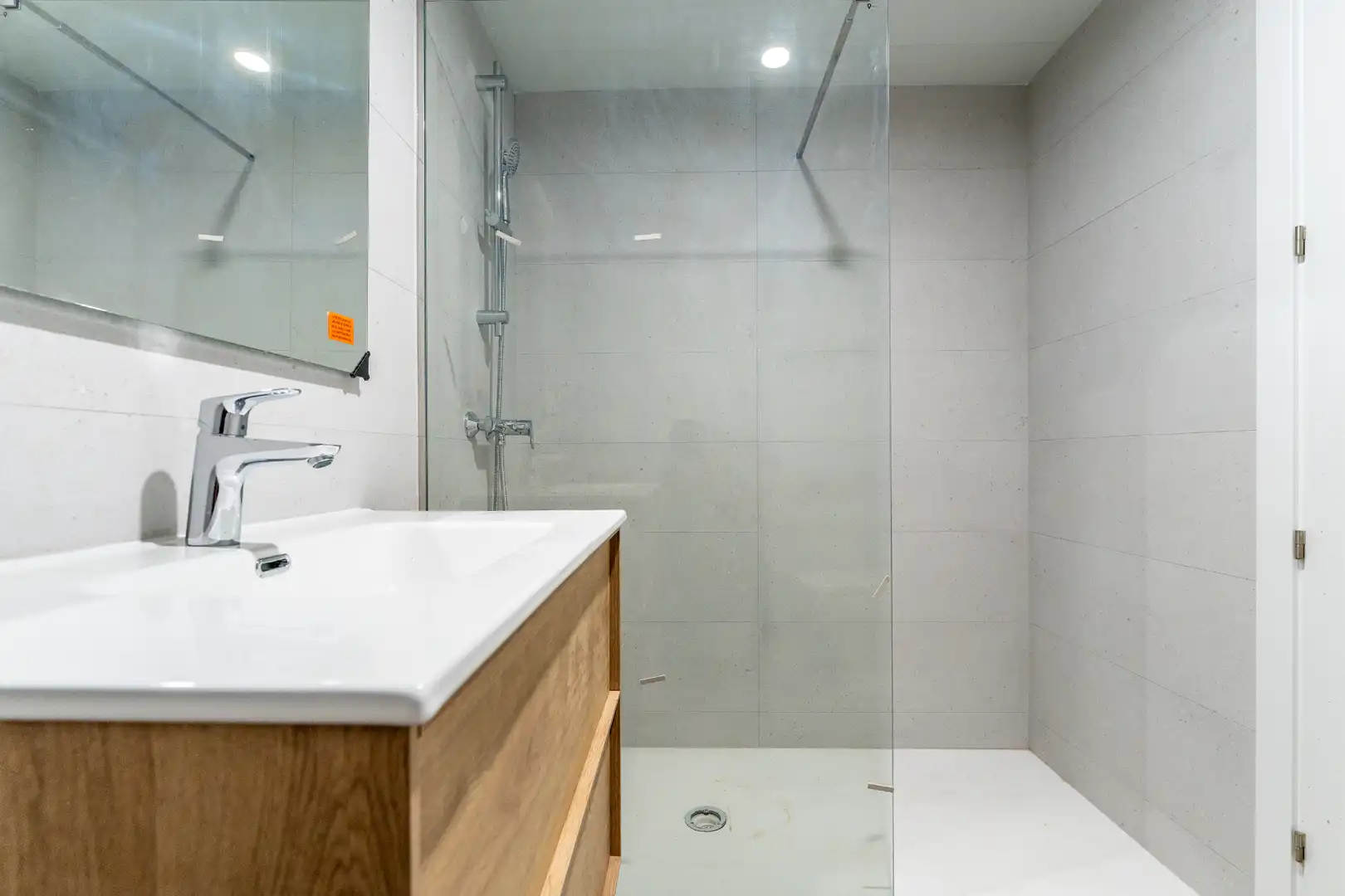 Baño de Casa adosada en venta en Cambrils con Jardín privado, Piscina y Domótica