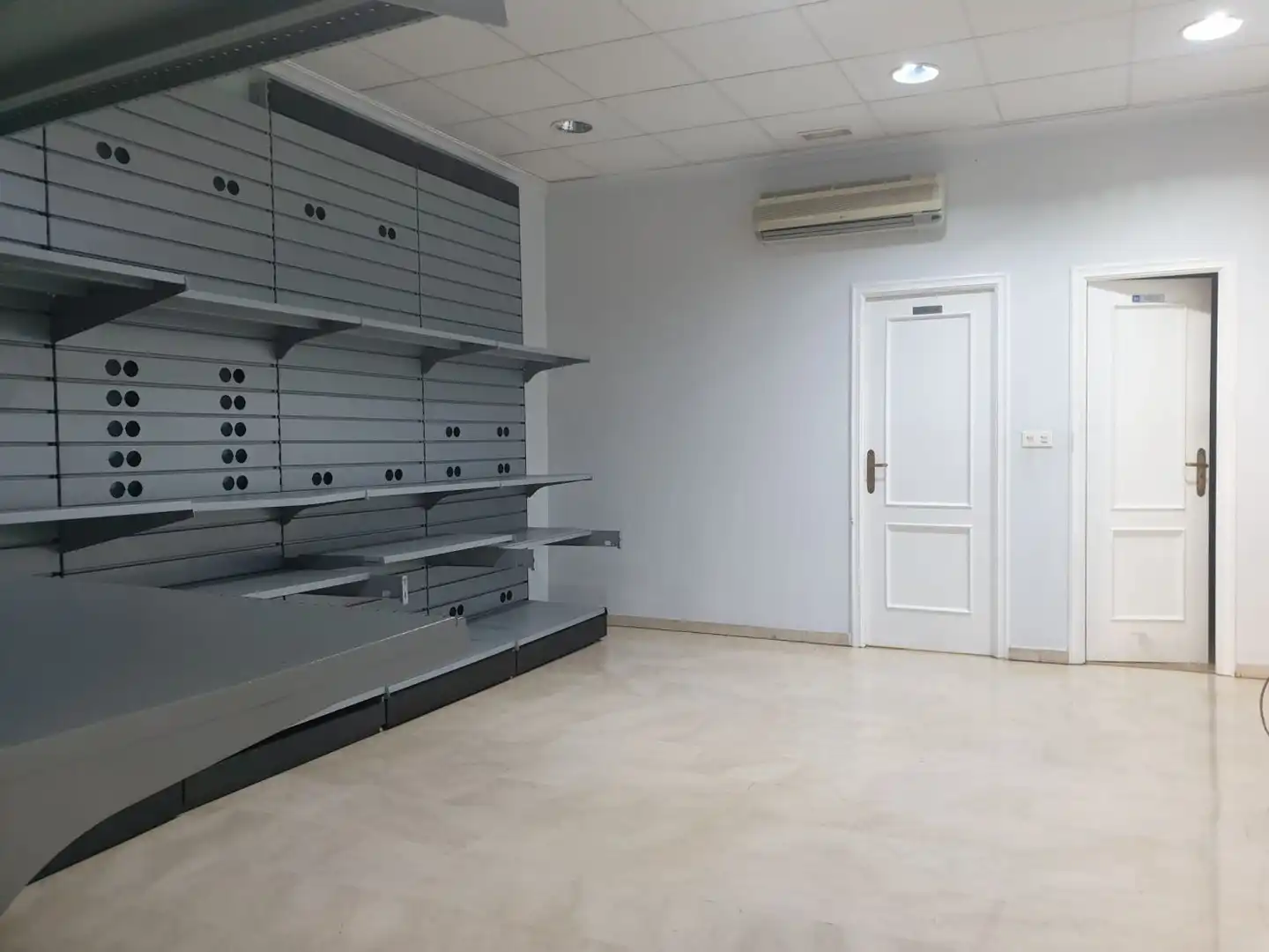 Local commercial à vendre à Valdepeñas, imagen 10