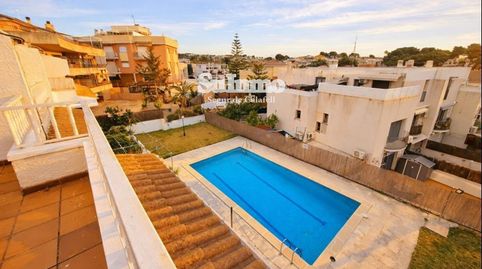 Chalet adosado en Segur de Calafell  Zona Centro, con piscina comunitaria