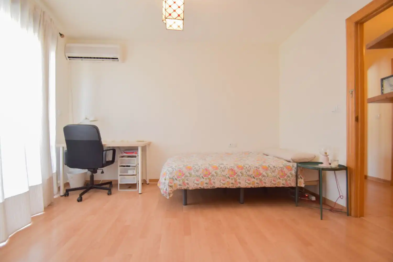 Bedroom of Flat for sale in Las Gabias  with Air Conditioner and Storage room