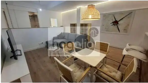 Estudio de alquiler en Triana Este