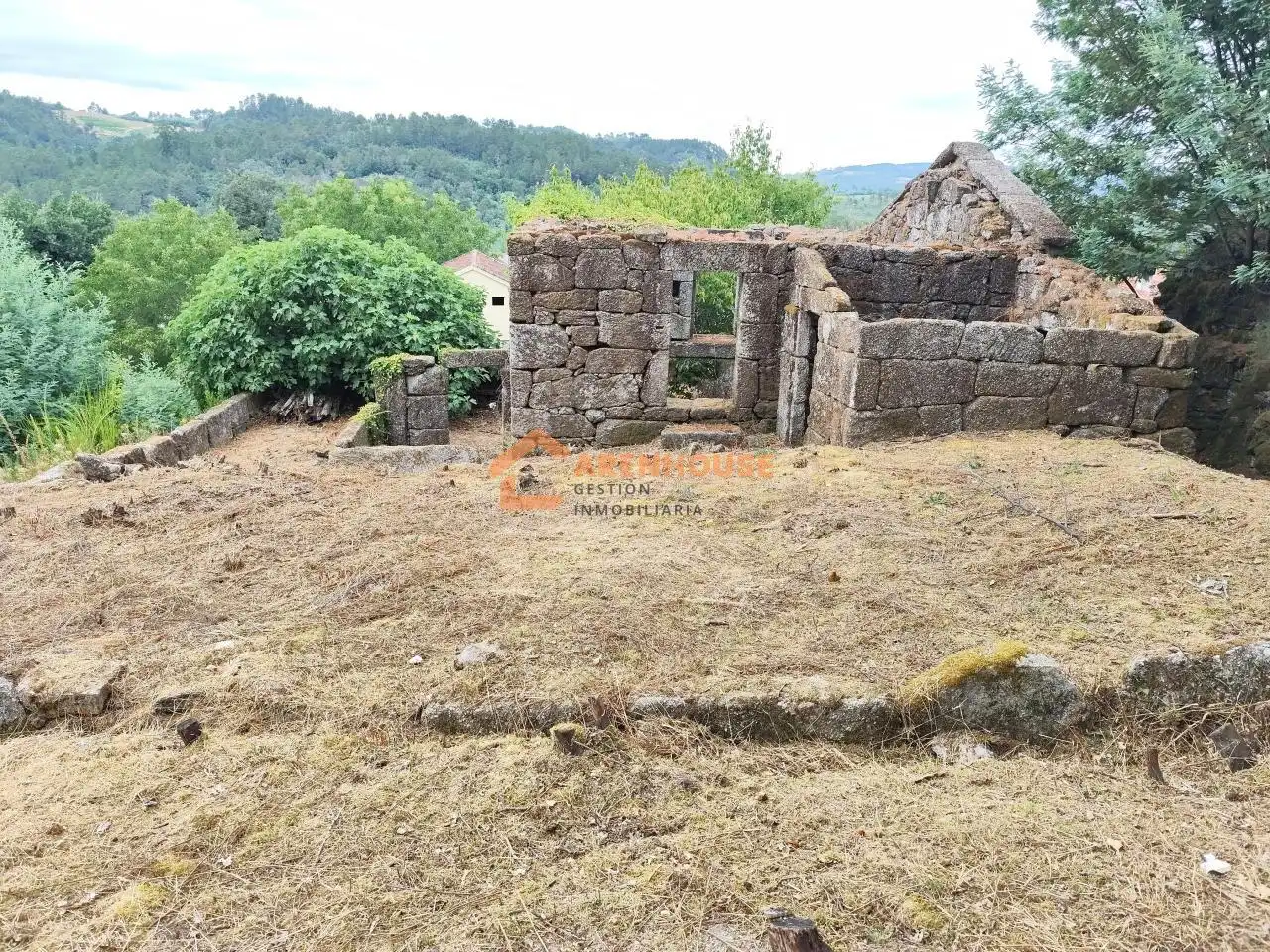 Casa o xalet en venda en Carballeda de Avia amb Calefacció, Jardí privat i Traster
