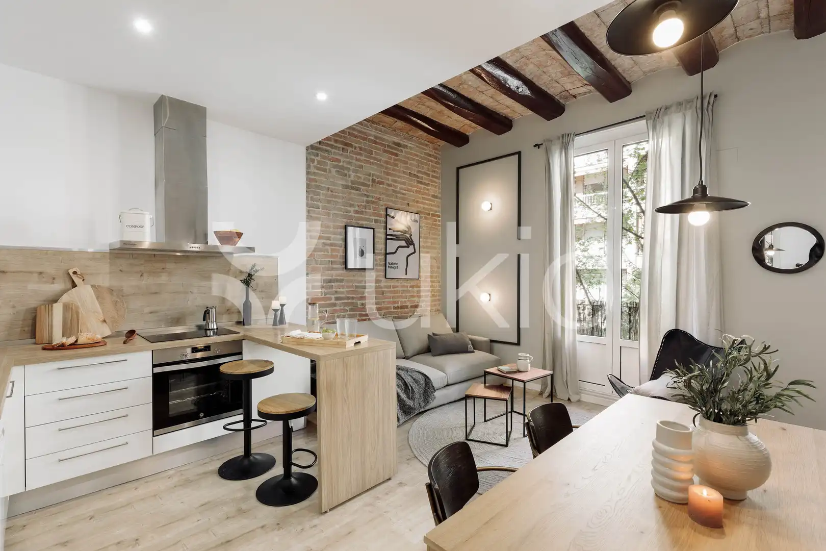 Apartamento con terraza en alquiler en Carrer de Sepúlveda, imagen 12
