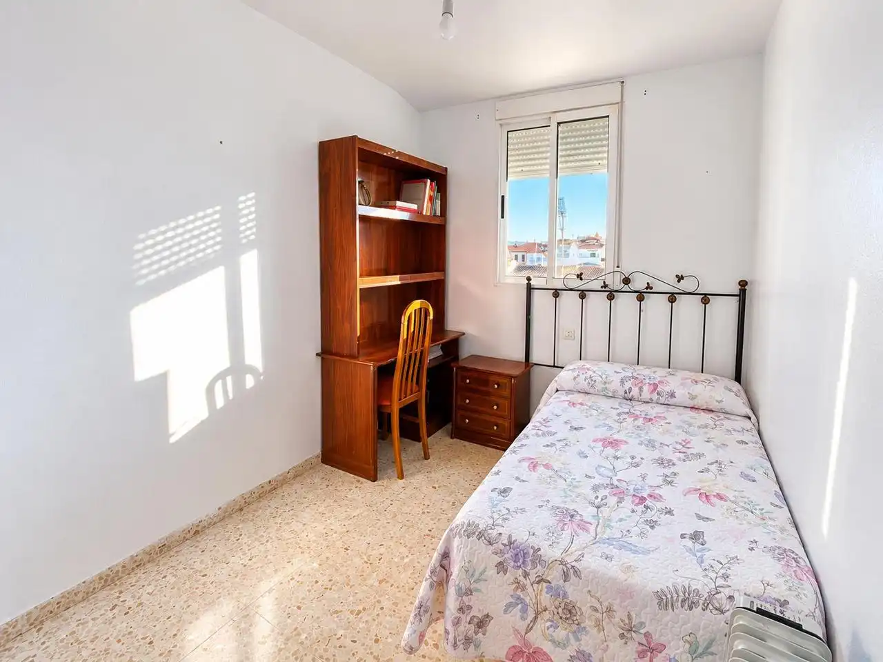 Dormitori de Casa o xalet en venda en San Pedro de Mérida amb Aire condicionat i Terrassa