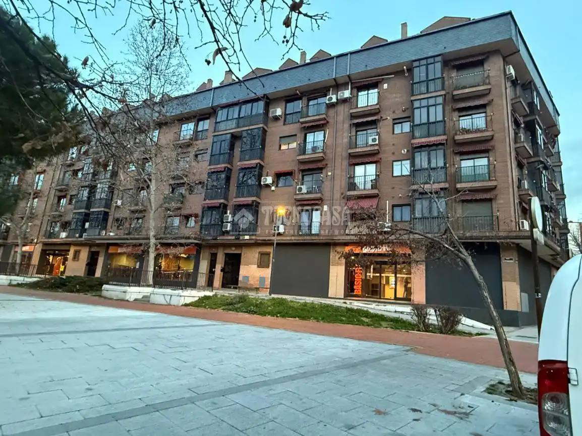 Exterior view of Garage for sale in Alcorcón