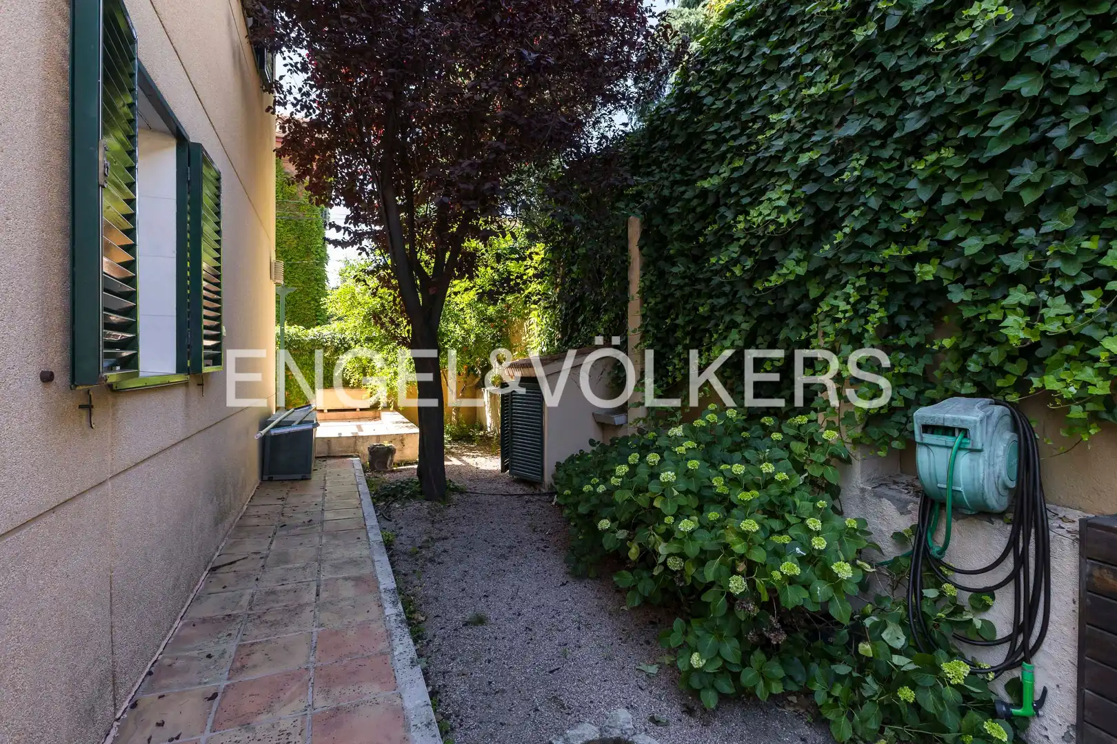Terraza de Casa o chalet en venta en Madrid con Aire acondicionado, Calefacción y Jardín privado