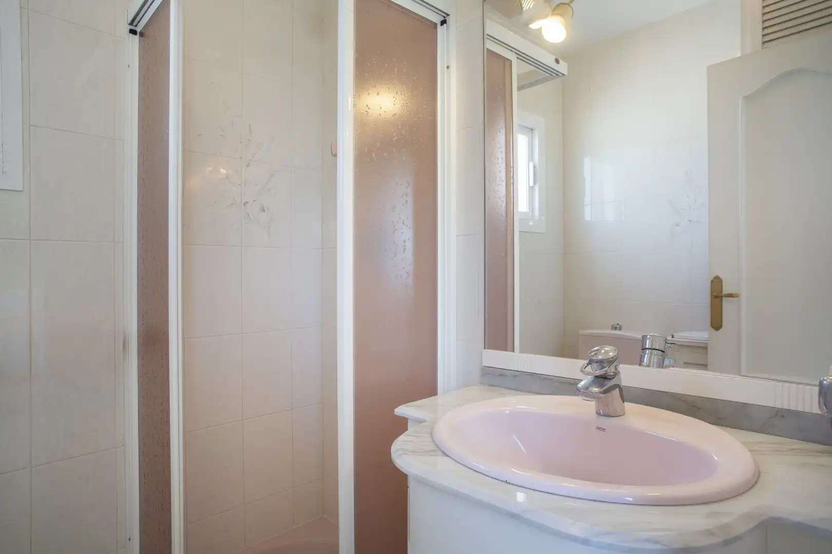 Bathroom of Houses for sale in Marbella  with Private garden, Terrace and Furnished