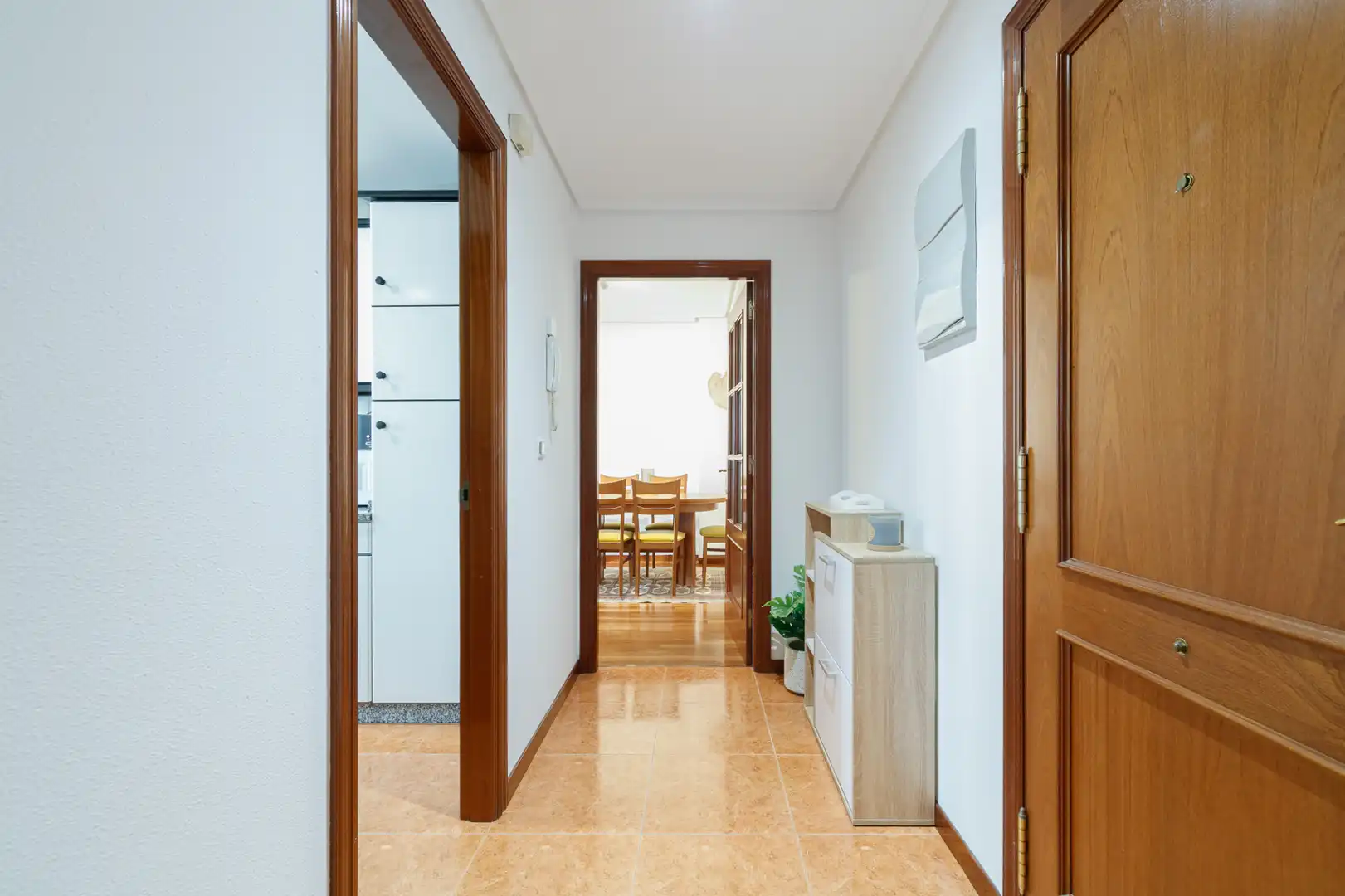 Apartamento de alquiler en Cangas  con Calefacción, Parquet y Amueblado