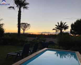 Piscina de Casa o xalet de lloguer en El Rompido amb Terrassa