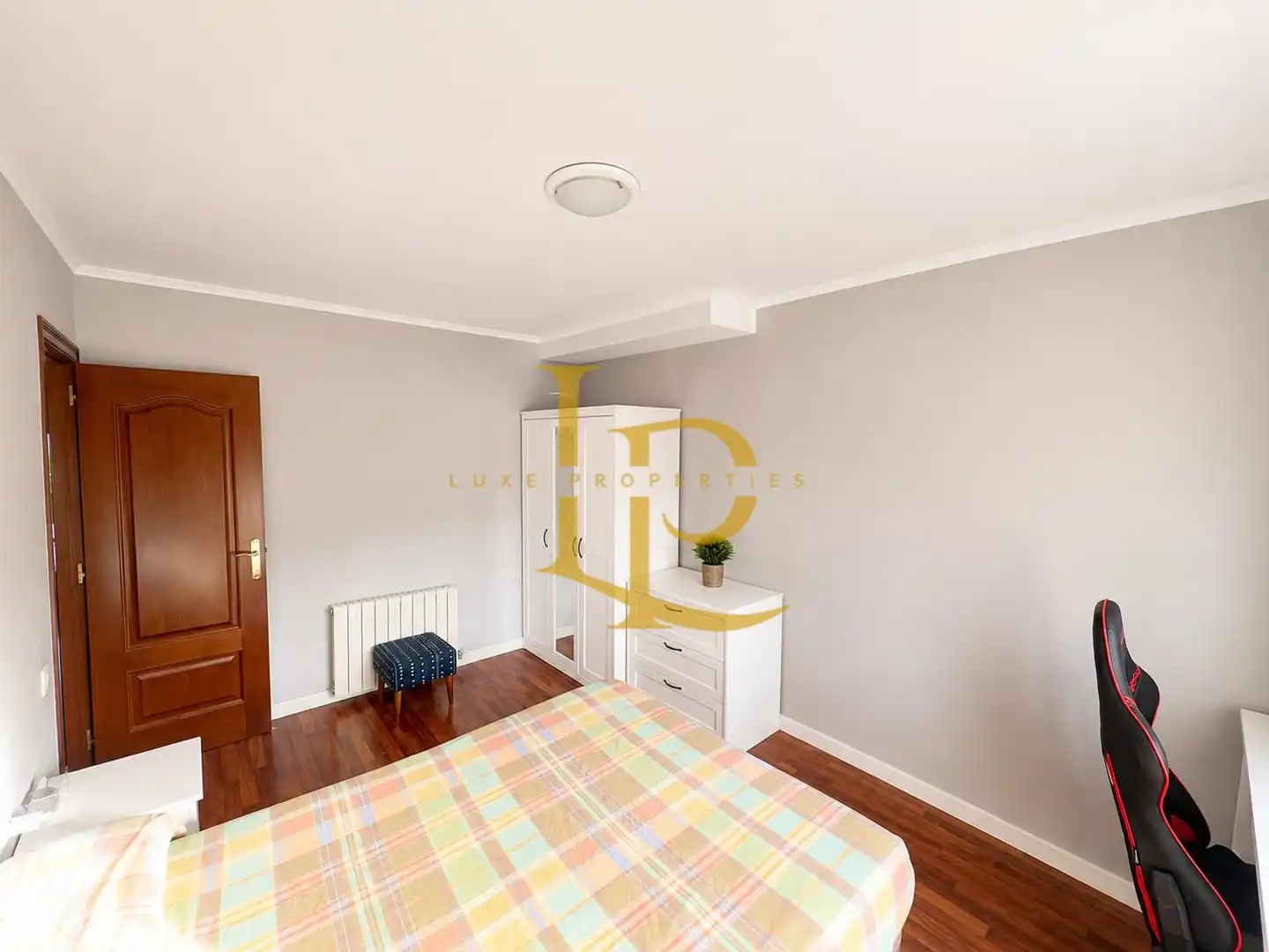Habitación de Casa adosada en venta en Castellbisbal con Aire acondicionado, Calefacción y Jardín privado