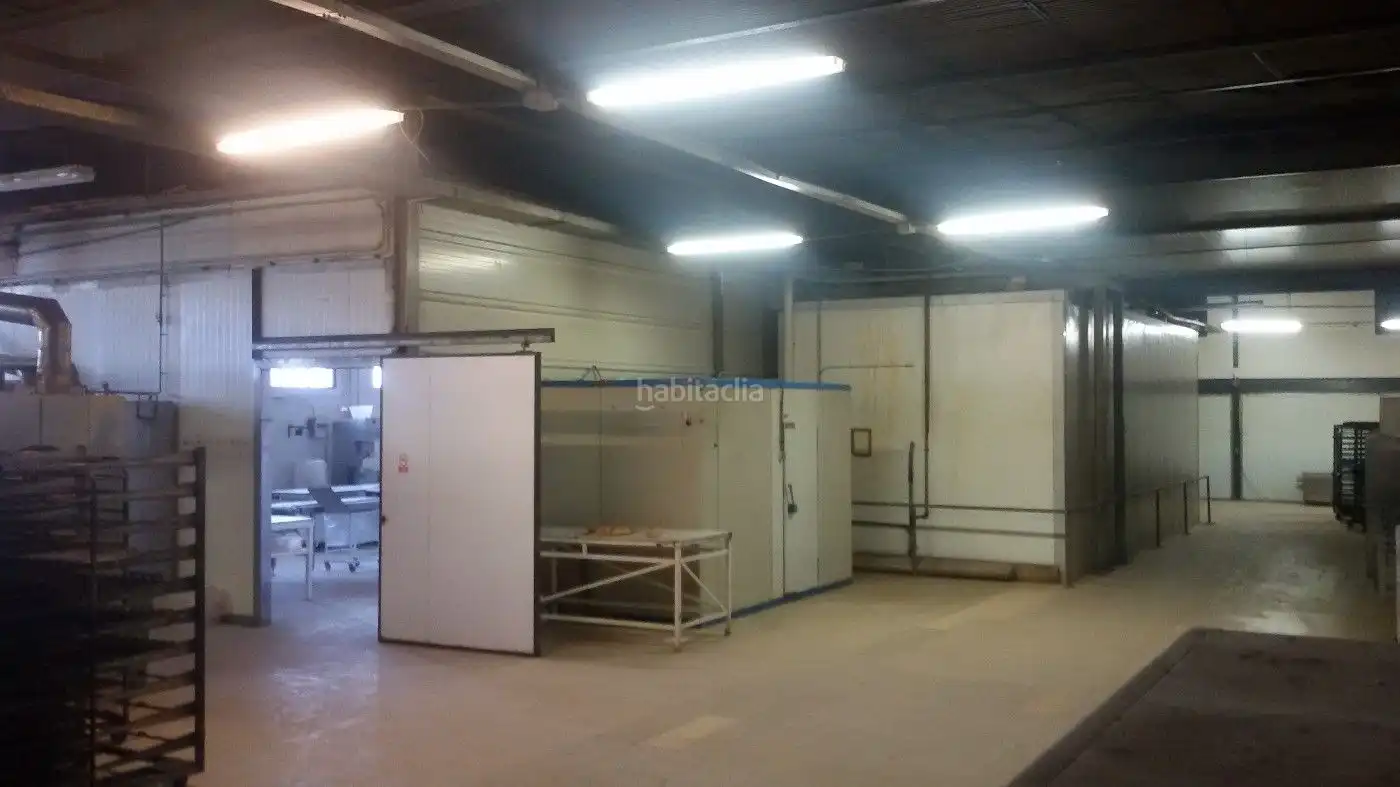 Industriegebäude zum Verkauf in Carrer Closa d'en Llop 57, imagen 5