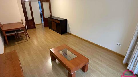 Foto 3 de Pis de lloguer a Jacinto Benavente, Villaquilambre, León