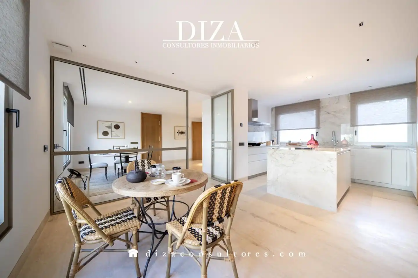 Vista exterior de Casa o chalet en venta en Madrid con Aire acondicionado, Calefacción y Terraza