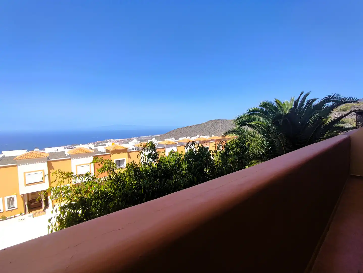 Außenansicht von Wohnung zum Verkauf in Adeje mit Terrasse und Gemeinschaftspool