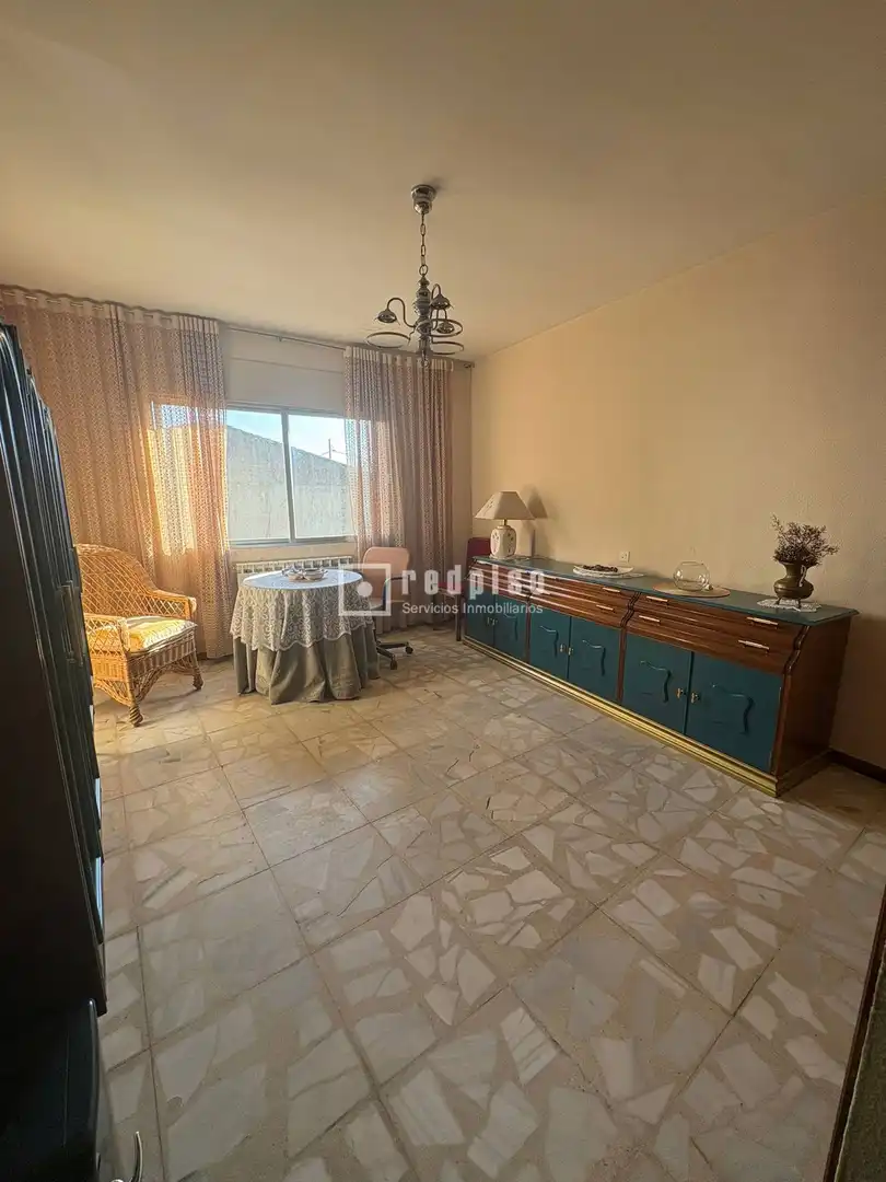 Dormitori de Casa o xalet en venda en Cenicientos