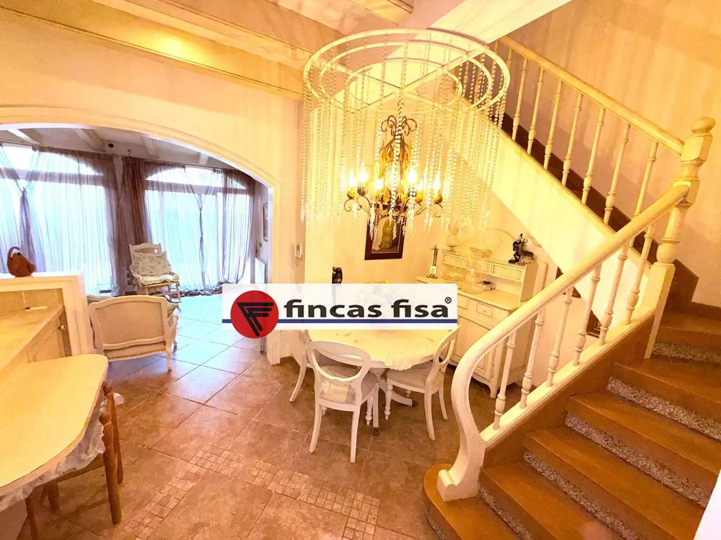Menjador de Casa adosada en venda en Premià de Mar amb Aire condicionat, Calefacció i Jardí privat
