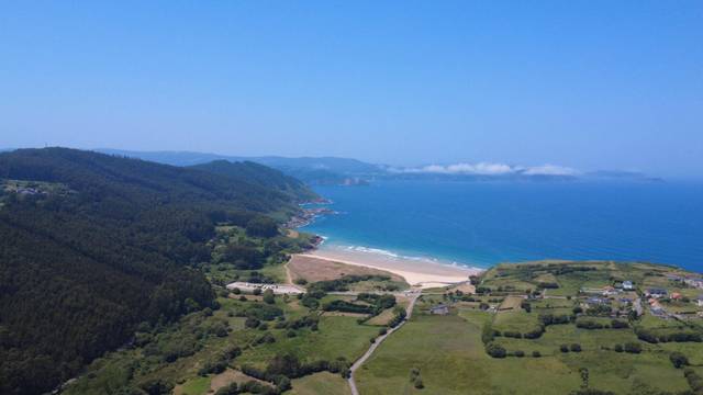 Casa-chalet en Venta en Xove