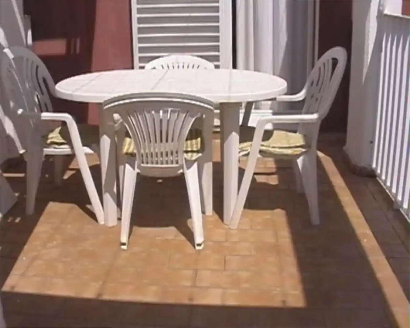 Terrasse von Maisonette zur Miete in Islantilla mit Schwimmbad und Balkon