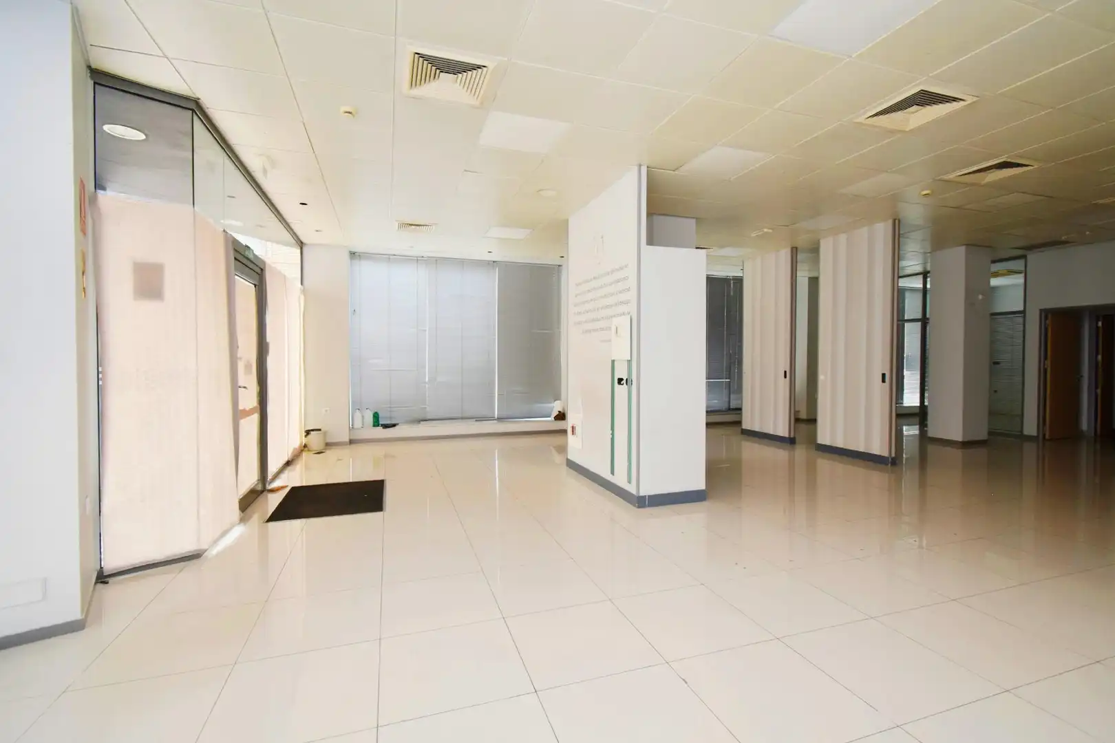 Local comercial en venda a El Ejido Ciudad, imagen 12