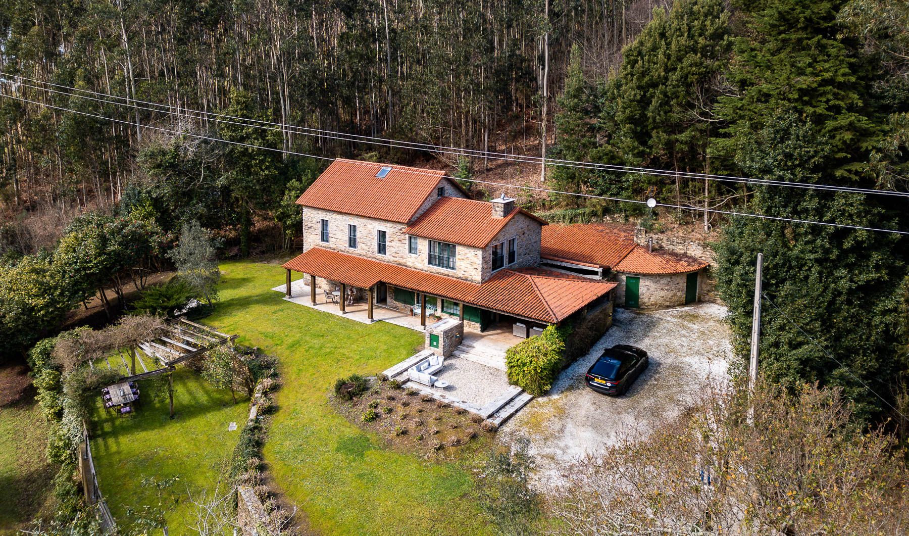 Außenansicht von Country house zum verkauf in Cedeira mit Möbliert