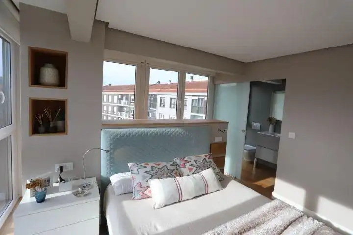 Bedroom of Flat for sale in Bilbao   with Heating