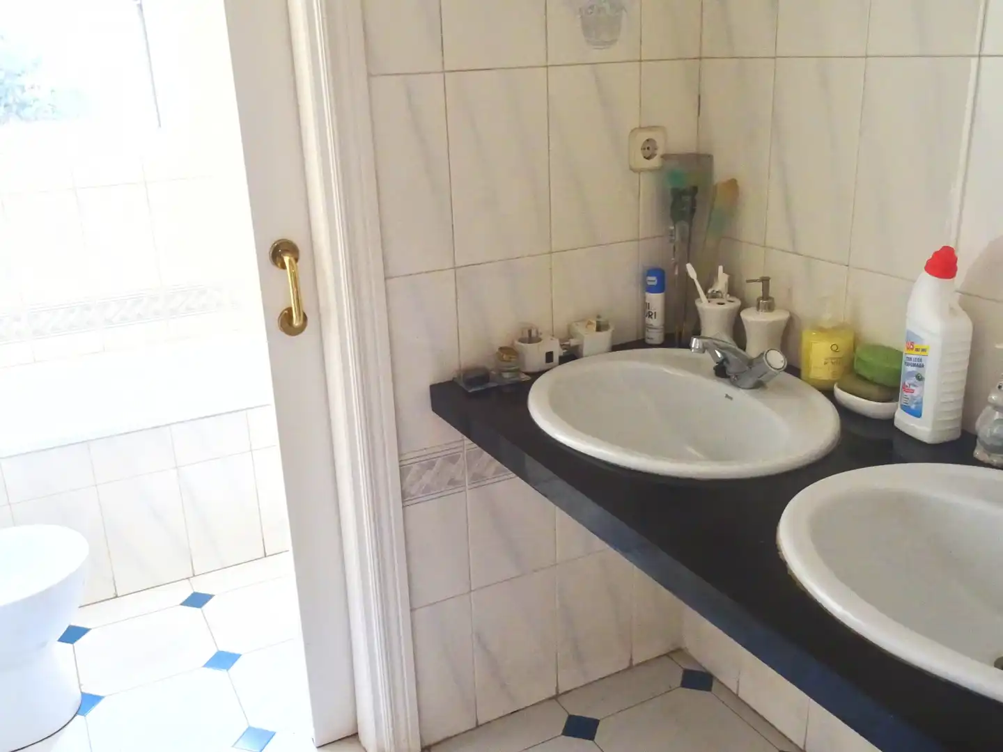 Bany de Casa o xalet en venda en Tres Cantos amb Calefacció i Terrassa