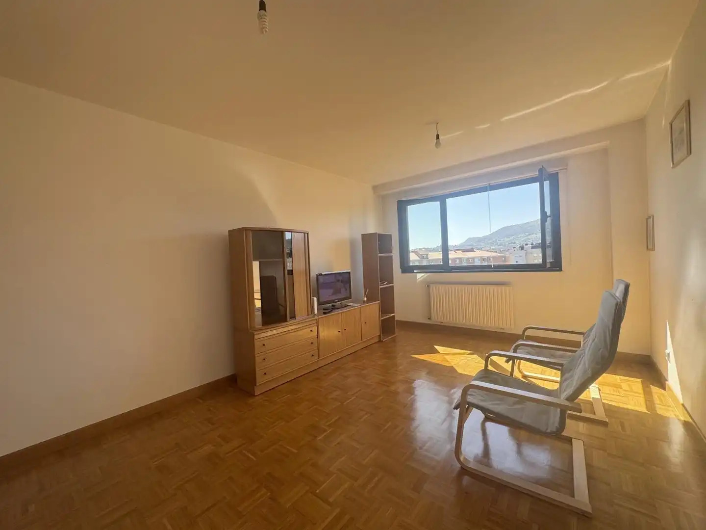 Living room of Apartments for sale in Oviedo 