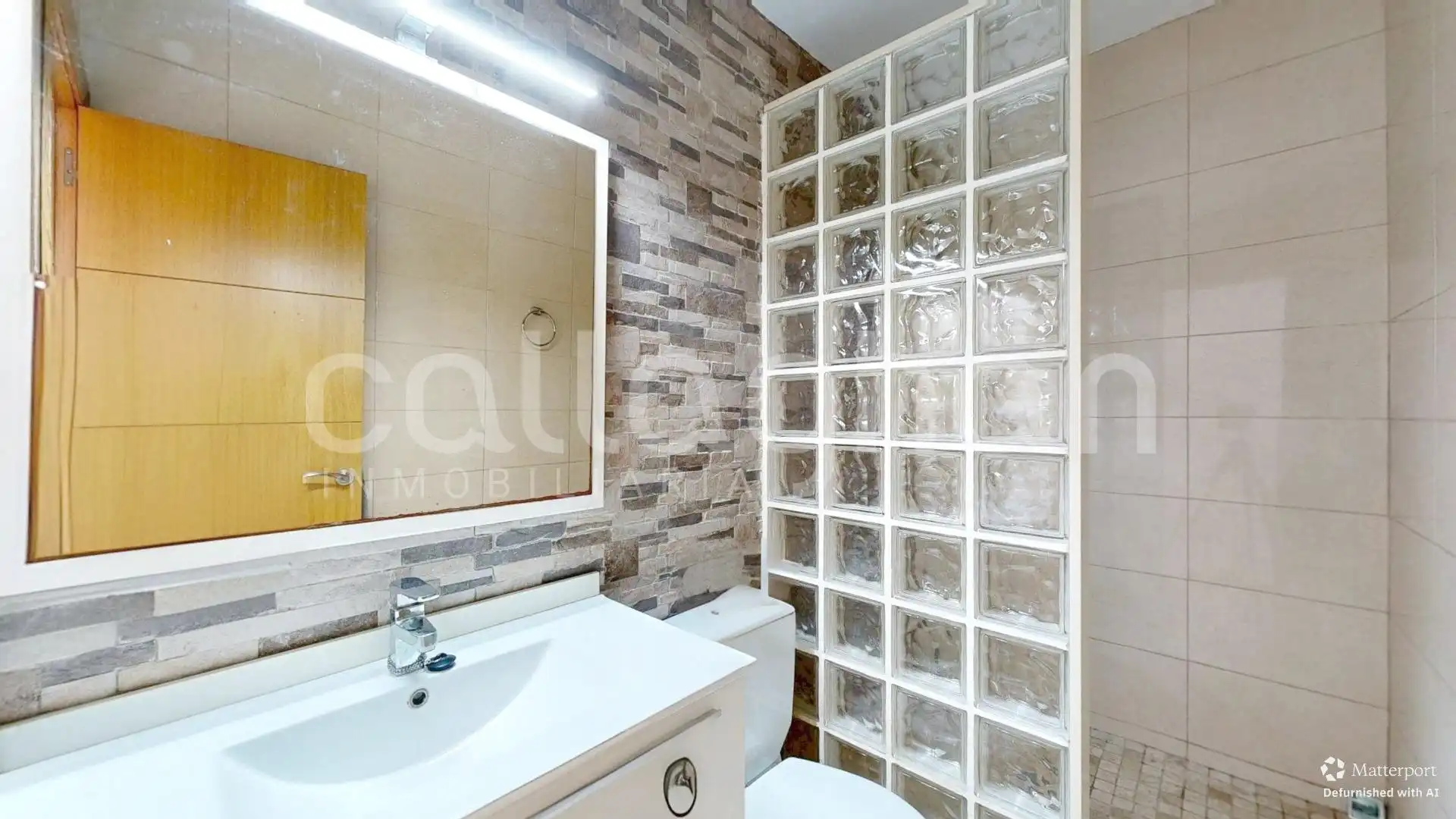 Piso en venta en Rocafort