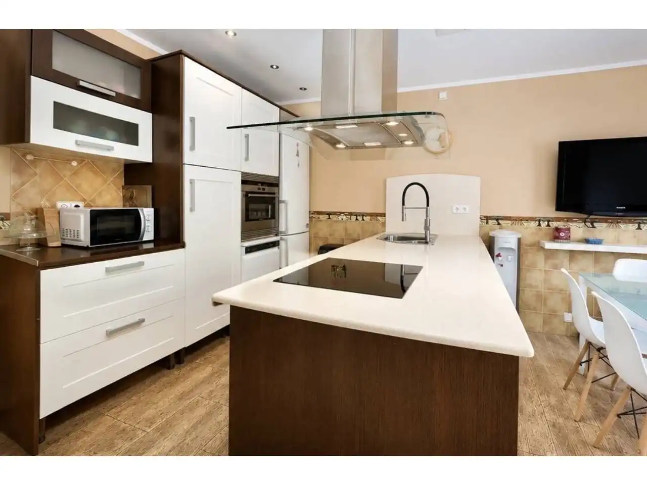 Cocina de Casa o chalet en venta en Cubelles con Aire acondicionado, Calefacción y Jardín privado